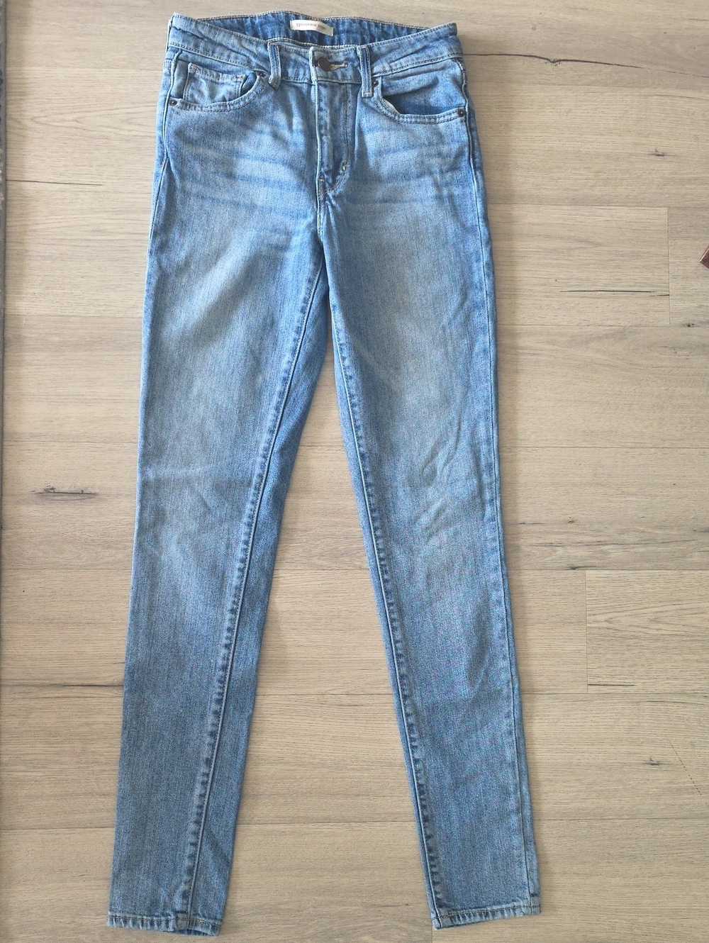 Levi's Light Blue High-Rise Skinny Jeans